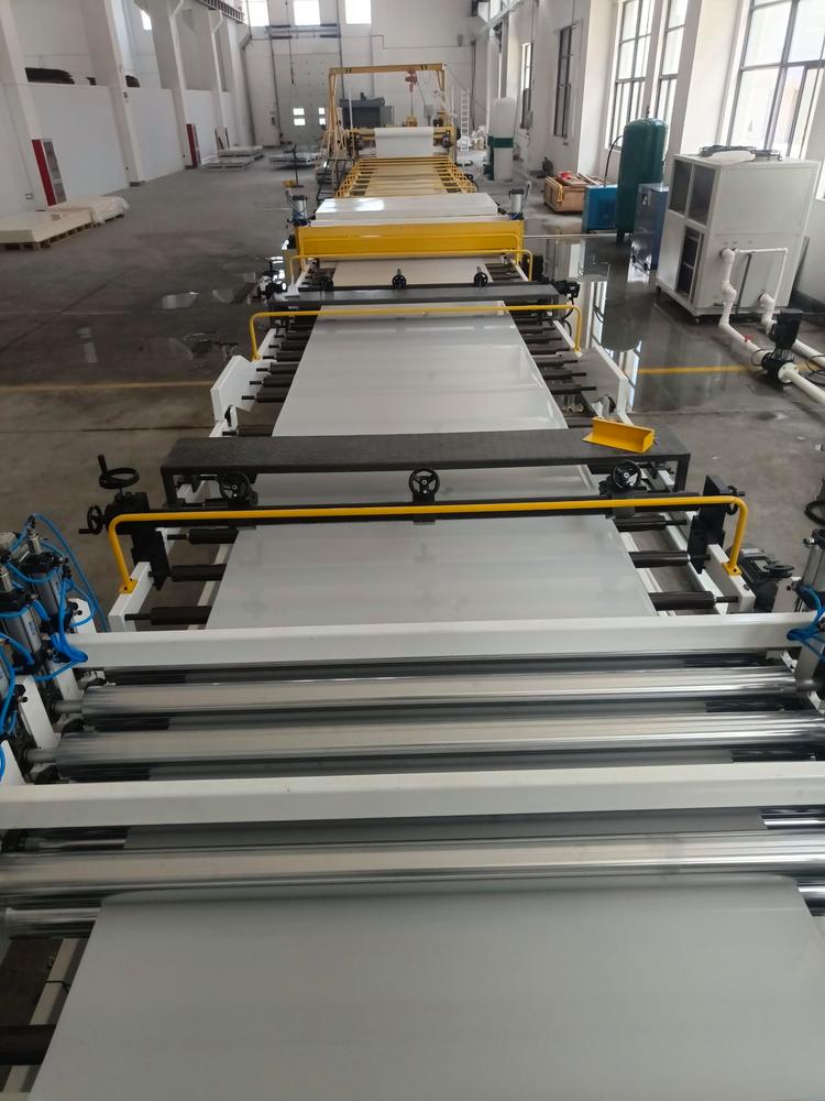 金纬机械聚偏氟乙烯PVDF板材生产线